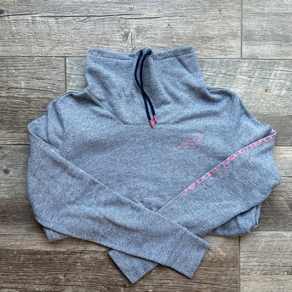 Cozy blue cowl neck Vineyard Vines sweatshirt